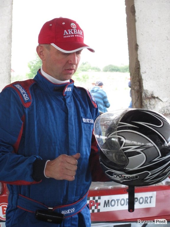 Під Луцьком змагалися автогонщики. ФОТО 