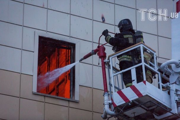 Опублікували фото з пожежі в Кемерово