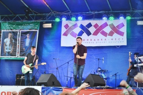 Луцький гурт три дні «підривав» Західну Україну. ФОТО