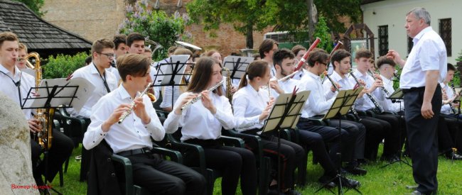 У замку Любарта – новий арт-об'єкт. ФОТО