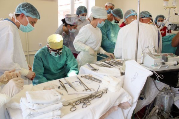 Пацієнт, якому на Волині провели унікальну операцію на відкритому серці, планує повернутися до роботи