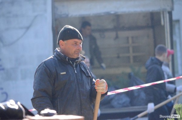 Лучани вдруге вийшли на толоку. ФОТО