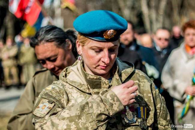 У Луцьку ходою і молитвами вшанували мужність та героїзм добровольців. ФОТО