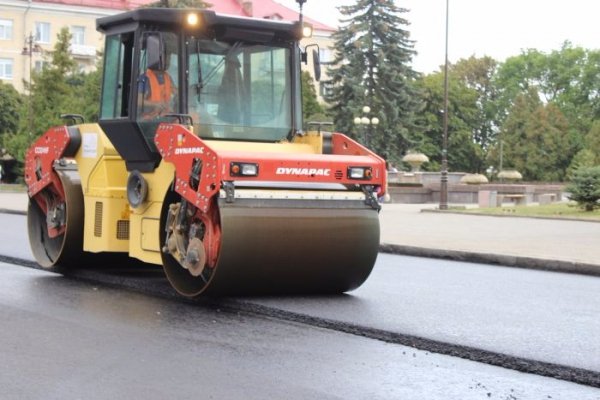 У Луцьку триває капітальний ремонт проспекту Волі. ФОТО