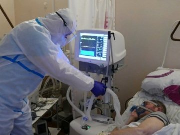 У коронавірусному шпиталі в Боголюбах зайняті 85% ліжок для хворих