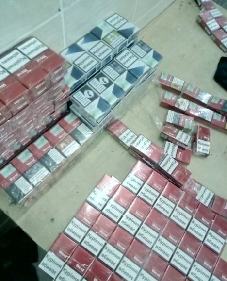 Волинянин позбувся автомобіля через приховані цигарки