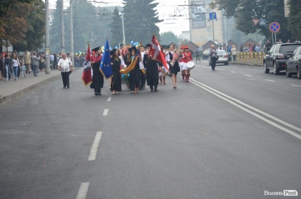 Фотопогляд: посвята в студенти першокурсників СНУ