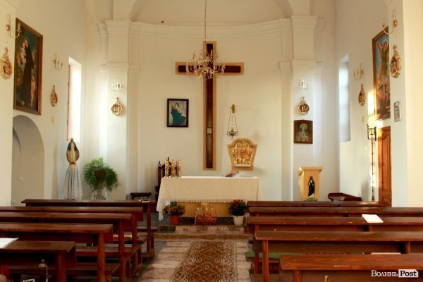 Мандруючи Волинню: костел ордену домініканців, забутий Богом і людьми. ФОТО