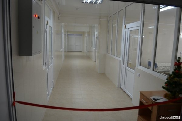 У луцькій лікарні відкрили сучасне реанімаційне відділення. ФОТО