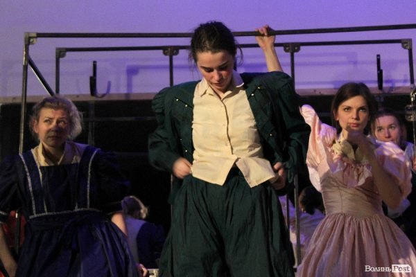 У Луцьку презентували «Попелюху» - недитячу казку за «поняттями» з трагічним фіналом. ФОТО