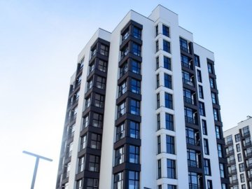 У Луцьку в новобудові продають приміщення для офісу. ФОТО*