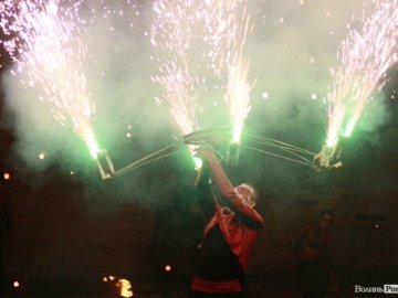 Арт-шоу «Ніч у Луцькому замку» потрапила у  Топ-100 кращих подій туріндустрії 