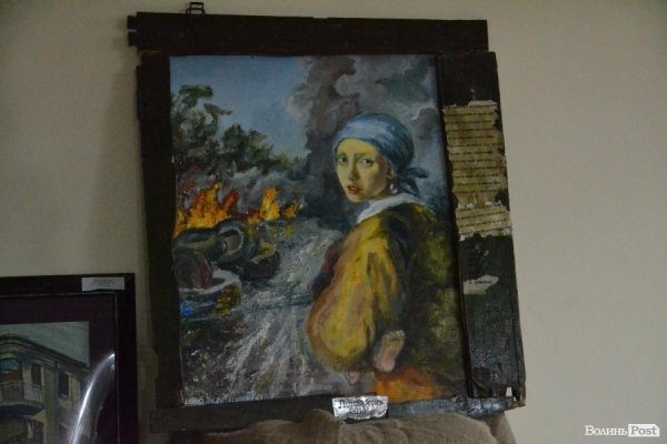 «По живому»: у Луцьку презентували мистецький проект зі Сходу