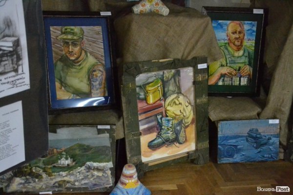 «По живому»: у Луцьку презентували мистецький проект зі Сходу