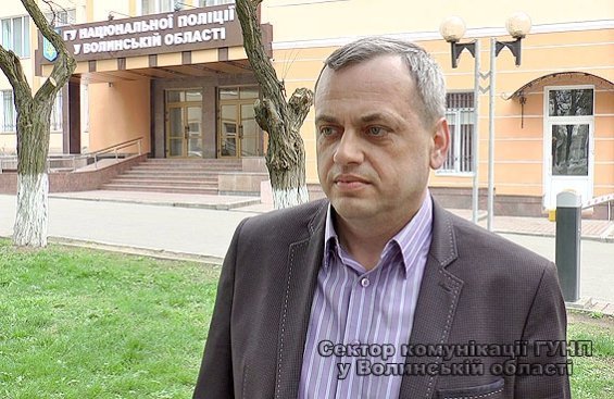 Волинські поліцейські спіймали грабіжників, які обкрадали автомобілі. ФОТО. ВІДЕО