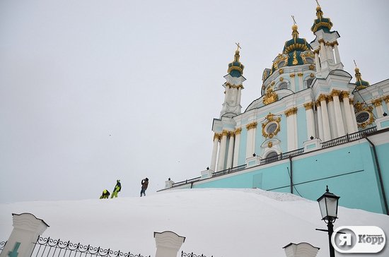 Як сноубордисти каталися по Києву. ФОТО. ВІДЕО