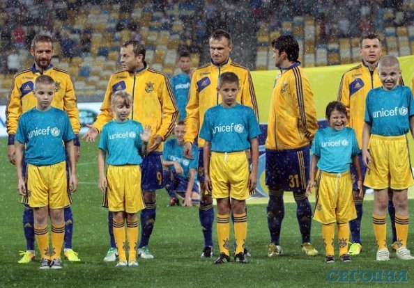 Фото матчу  Україна ‒ Ізраїль