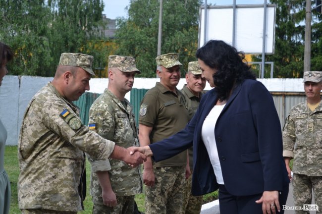 Віце-прем'єр-міністерка зустрілася з військовими на Волині. ФОТО