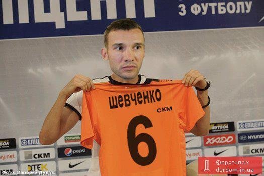 Чому футболіст Шевченко пішов у політику і що про це думають інтернет-дотепники