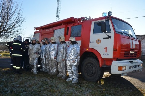 У Луцьку «горіла» нафтобаза. ВІДЕО