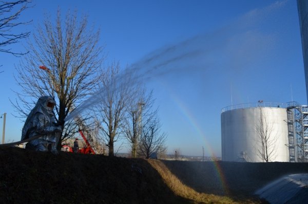 У Луцьку «горіла» нафтобаза. ВІДЕО