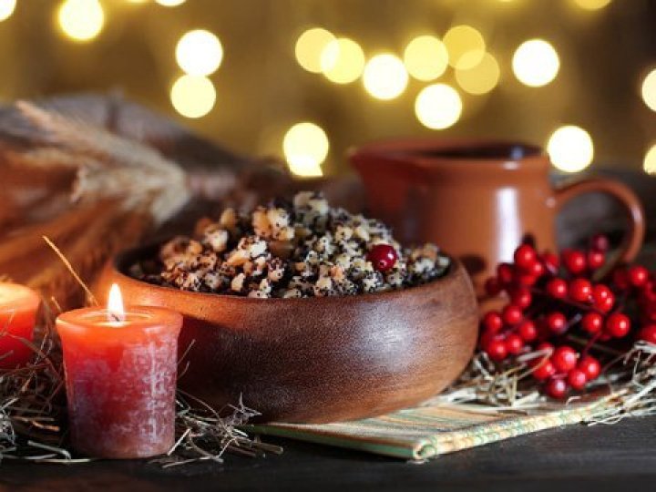 «Для чого човгтися на тій кухні, як Марко по пеклу?»: священник пояснив, чи обов’язково готувати 12 страв на Святвечір