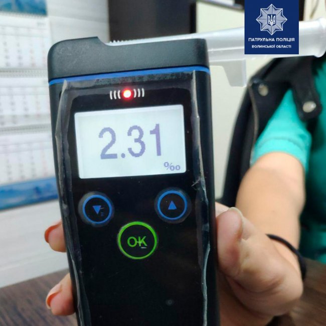 Їхав вночі п'яним на мопеді: на Волині зловили горе-водія