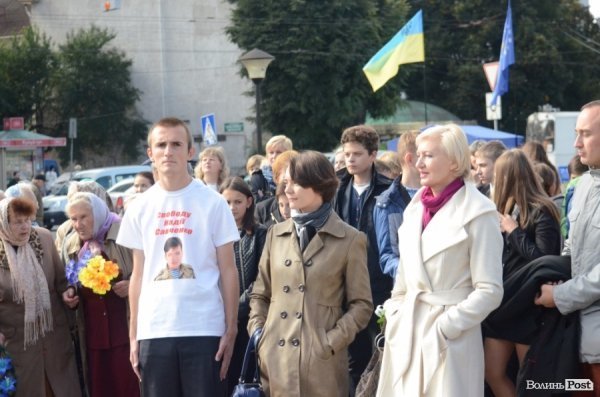 У Луцьку вшанували першого Президента України. ФОТО 