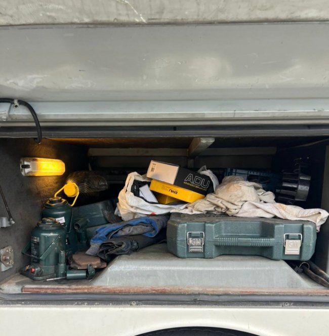 Через «Ягодин» водій автобуса намагався провезти товар вартістю пів мільйона гривень