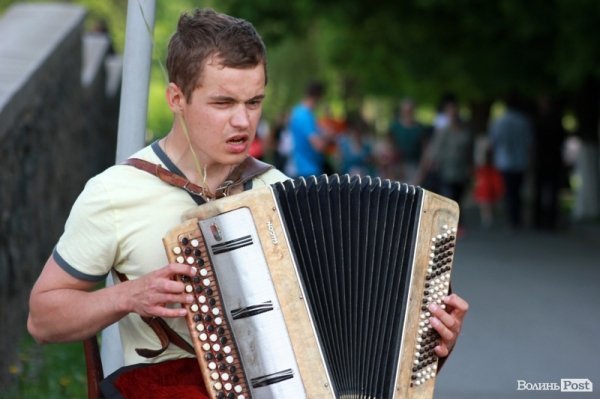 Луцьк і люди: вихідні тривають. ФОТО