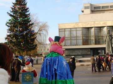 Якою була головна ялинка Луцька понад 20 років тому. ФОТО