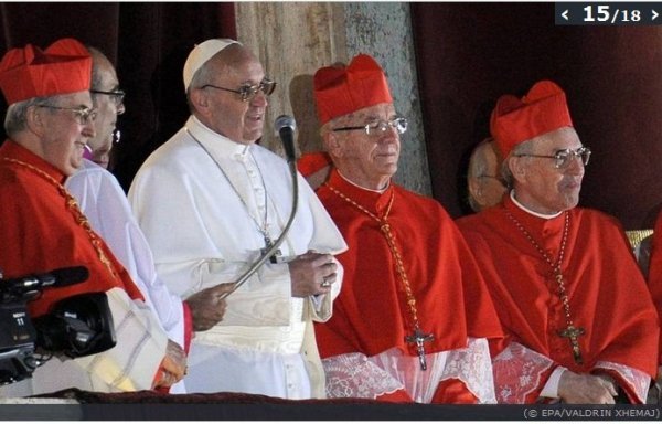 Вибрали Папу Римського. ФОТО. ВІДЕО