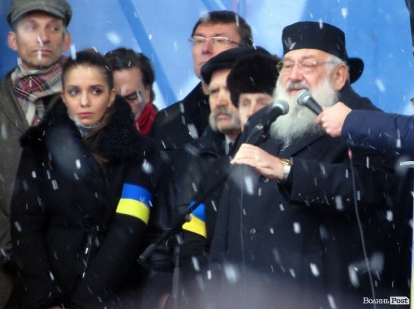 Народне віче у Києві: повернення боргу. НОТАТКИ ОЧЕВИДЦЯ. ФОТО. ВІДЕО