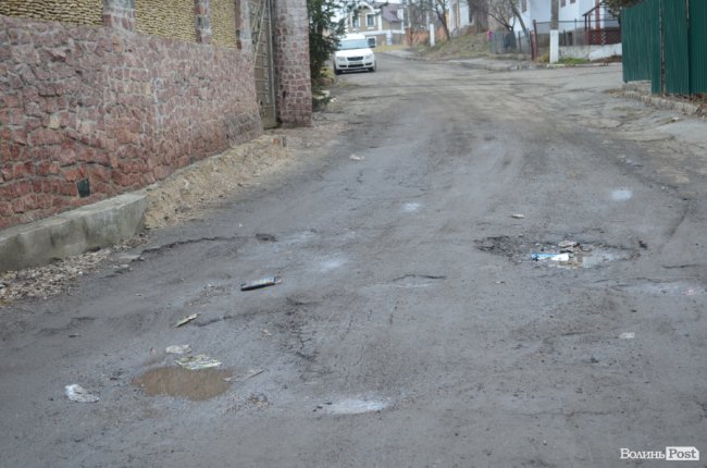 Нетуристичний Луцьк, або Що ховають під стінами замку Любарта. ФОТО