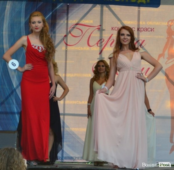 Конкурс краси: у Луцьку вибрали «першу леді Волині». ФОТО 