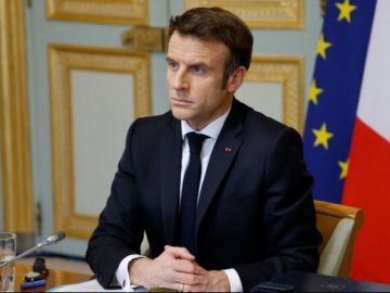 Макрон заявив, що Франція буде готуватися до «війни у Європі»