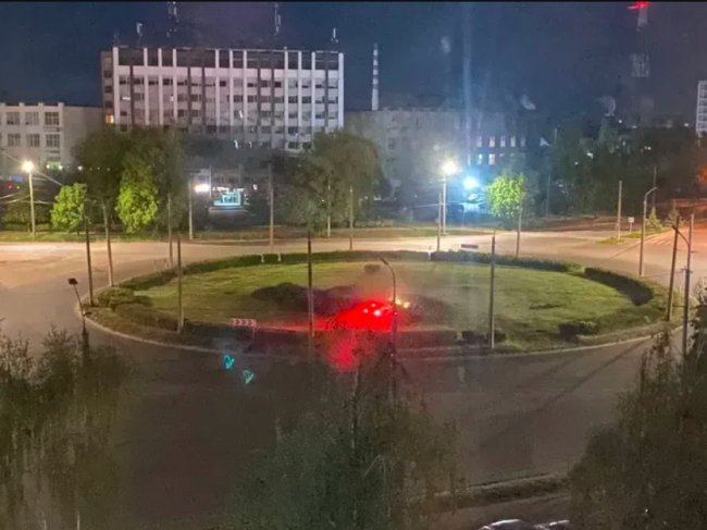 П’яний водій на авто влетів у кільце біля «Глобуса» в Луцьку