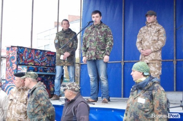 У Луцьку – святкове віче. ФОТО