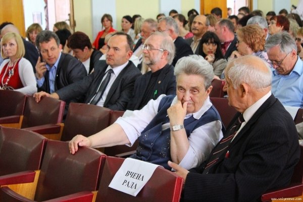 Як засідала вчена рада СНУ. ФОТО