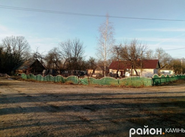 Волинська глибинка: лікуватися селяни ходять «через 3 мости»