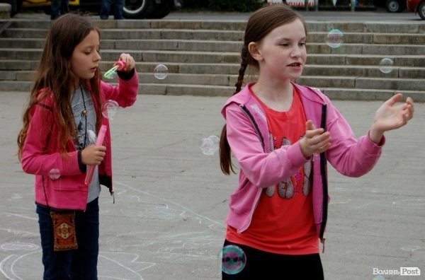 Білоруський кавеенщик закликав лучан не дружити з випивкою