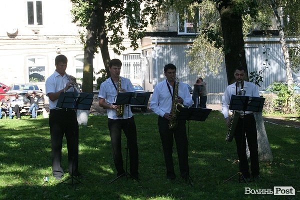 Не готові дивиться смерті в очі, - військові в Луцьку. ФОТО