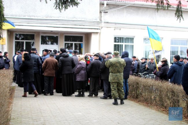 Церковний конфлікт УПЦ (МП) і ПЦУ: кому віддали храм у Сусвалі. ФОТО