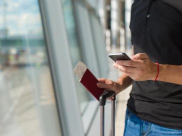 Український сертифікат про імунітет від COVID буде сумісним з європейським - Шмигаль