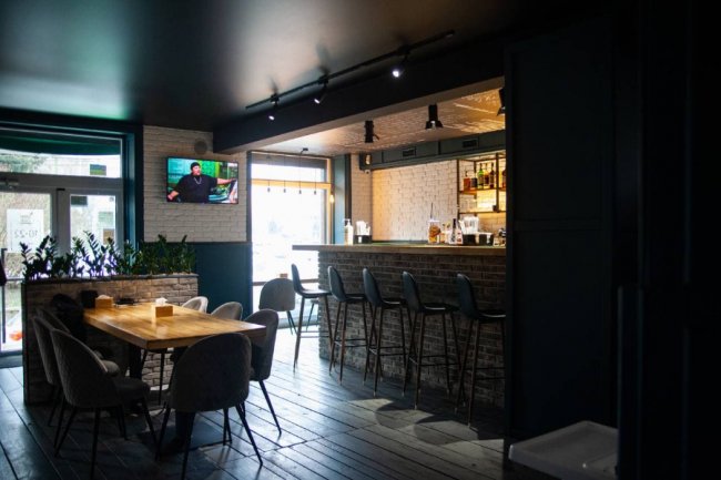 Локація, де смачно і красиво: чому варто піти у «Пай&Бургер» в центрі Луцька*