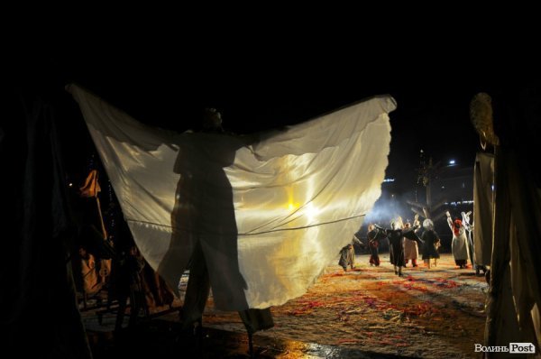 «Різдво у Луцьку»: вражаюче театральне дійство від гостей зі Львова