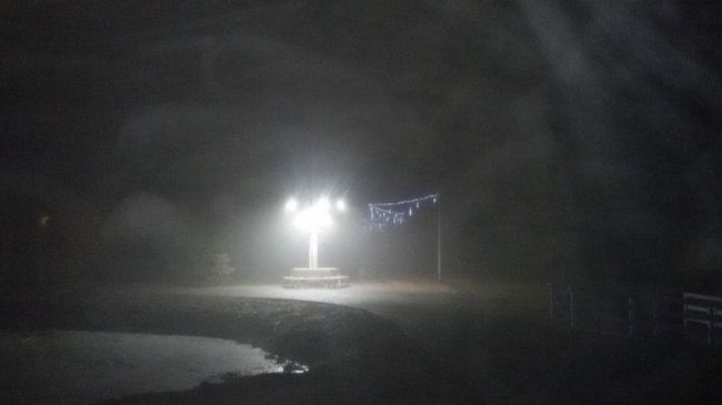 Туманна ніч у Луцьку: неймовірні світлини