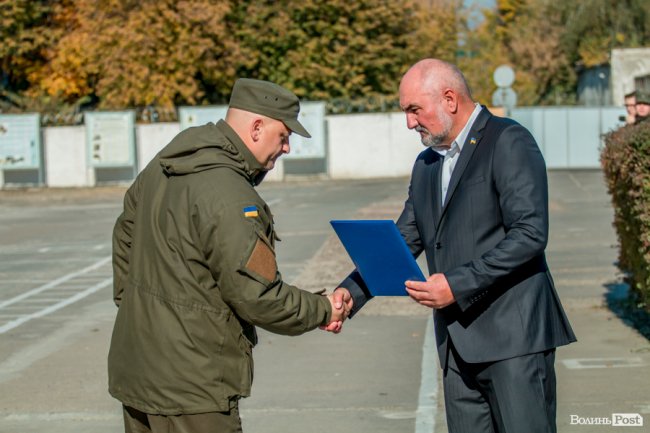 У Луцьку з Днем захисника України привітали нацгвардійців. ФОТО