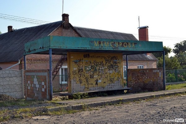 Сонечко вже добре пригріло, але тут ніхто нікуди не поспішає.