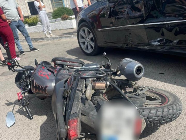 Неповнолітній волинянин в'їхав у натовп: постраждали шестеро хлопців та дівчат віком від 13 до 17 років